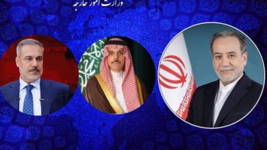 گفتگوی عراقچی با وزرای خارجه ترکیه و عربستان در پی حمله آمریکا به ایران