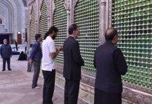 ادای احترام سفیر پاکستان به امام خمینی(س) در حاشیه مراسم سی‌وهفتمین سالگرد ارتحال بنیانگذار جمهوری اسلامی ایران