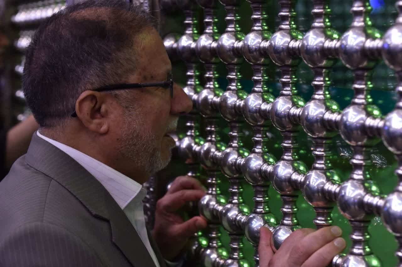 حضور رئیس هیئت عمومی مجلس اعلای اسلامی عراق در حرم مطهر امام خمینی(ره)