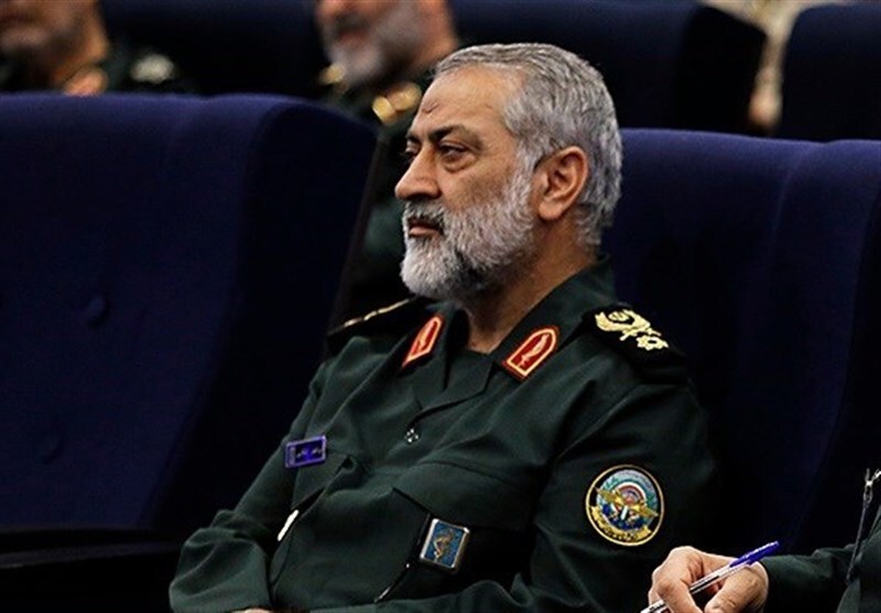 سردار شکارچی، سخنگوی ارشد نیروهای مسلح: هر تهدیدی که ترامپ کرده، ما یک تو دهنی محکم به او زده‌ایم و این موضوع را ثابت کرده‌ایم / به هیچ عنوان در مقابل ترامپ ملعون و نتانیاهوی خبیث، کوتاه نخواهیم آمد