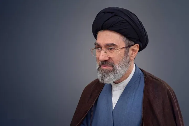 رهبر انقلاب درباره تفاهم‌نامه ایران و آمریکا: با تعهد رئیس جمهور محترم، اجازه اش را صادر کردم