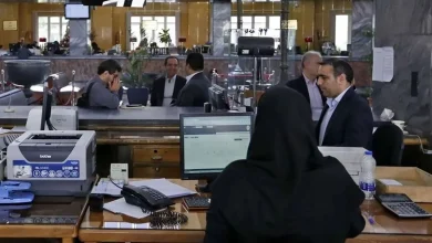 منبع داخلی: در پی تداوم حملات سایبری به سامانه‌های کارت محور بانک‌های ملی، صادرات و تجارت، شبکه بانکی کشور با افزایش قابل توجه ترافیک مواجه شده/ این موضوع برخی خدمات در سایر بانک‌ها را نیز با اختلال و کندی همراه کرد/ از دقایقی قبل شرایط شبکه در سایر بانک‌ها رو به بهبود رفته