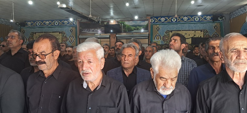 تصاویری از تشییع و تدفین همسر آقای بیات