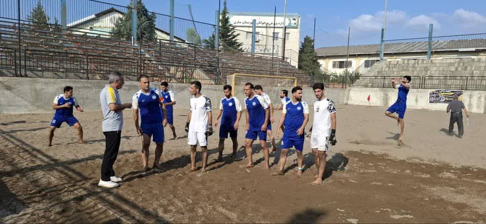 یک تیم کارگری به مرحله نهایی زیرگروه لیگ دسته اول فوتبال ساحلی کشور صعود کرد
