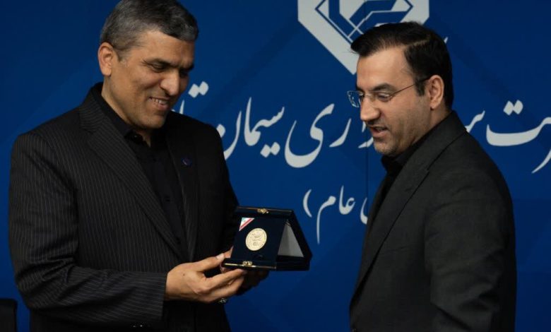 هزینه از جیب بیمه‌شدگان در شستا؛ مسئولیت اجتماعی یا جبران وظایف دولت؟