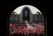 از «نمایش قدرت ایران» تا «اندوه بزرگ»؛ رسانه‌های غربی مراسم تشییع آیت‌الله خامنه‌ای را چگونه روایت کردند؟ تهران تلاش دارد مراسم تشییع را به پیامی فراتر از مرزهای ایران تبدیل کند/ همه‌پرسی مردمی درباره ادامه مسیر جمهوری اسلامی/تأکید بر مطالبه «انتقام»