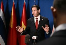 رجزخوانی روبیو: پاسخ ترامپ به ایران «سر در برابر چشم» خواهد بود/ تهران بهای سنگین‌تری خواهد پرداخت / ایران به ما التماس می‌کند!