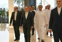 خبرگزاری دولت: عراقچی فردا شنبه به عمان سفر خواهد کرد / قرار است در این سفر درباره وضعیت تنگه هرمز، گفت‌و‌گو شود