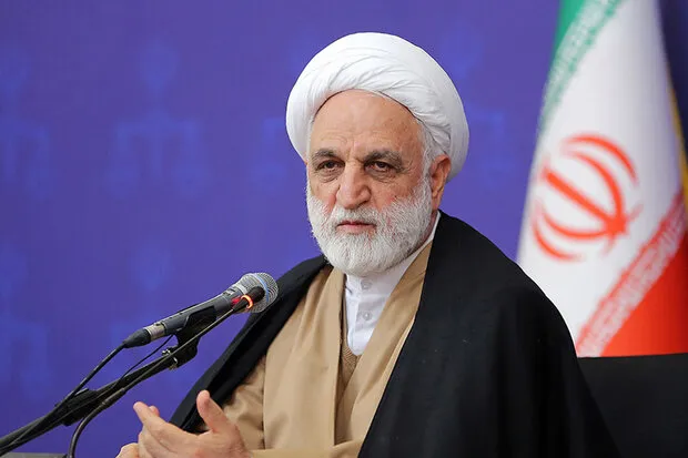 رئیس قوه قضاییه: نمی‌شود خودمان گرفتار لغزش باشیم و بخواهیم دیگران را هدایت و یا مجازات کنیم