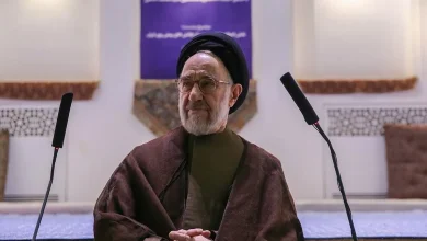 سیدمحمد خاتمی: صلح را خیانت دانستن و نام حسین(ع) را بهانه کردن برای توجیه و تحمیل خواسته های متوهمانه و تعرض به مذاکره و مذاکره کنندگان، خدمت به ایران و پاسداشت خون شهدا نیست