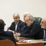 پزشکیان: تأکید بر پرهیز از هر گونه موضع‌گیری و اظهار نظر تفرقه‌افکنانه در کشور/ وحدت ملی، مهم‌ترین پشتوانه در خنثی‌سازی اهداف دشمنان است