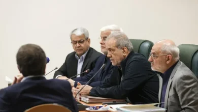 پزشکیان: تأکید بر پرهیز از هر گونه موضع‌گیری و اظهار نظر تفرقه‌افکنانه در کشور/ وحدت ملی، مهم‌ترین پشتوانه در خنثی‌سازی اهداف دشمنان است