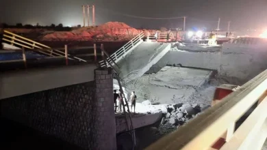 مدیرکل راه و شهرسازی فارس: ترافیک روان در محور لار-کهورستان پس از ساخت کنارگذر موقت / مردم برای کاهش ازدحام، از مسیر جایگزین تردد کنند