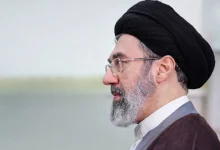 پاسخ رهبر معظم انقلاب به نامه دبیرکل و رزمندگان حزب‌الله: پایداری در راه مقاومت، نصرت الهی را در پی دارد