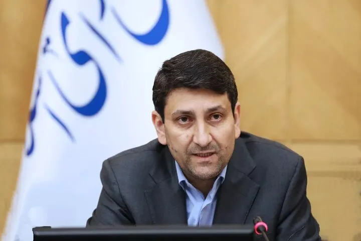 وزیر ارتباطات: در ماجرای تشییع میلیونی رهبر شهید انقلاب دنبال ایجاد محدودیت‌های اینترنتی به دلایل امنیتی بودند / ما و شخص رییس جمهور از حق مردم برای دسترسی به اینترنت آزاد کوتاه نمی‌آییم
