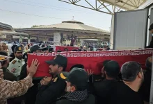 پیکر پنج پاسدار که در حمله آمریکا و عربستان به شهادت رسیده بودند وارد کشور شدند