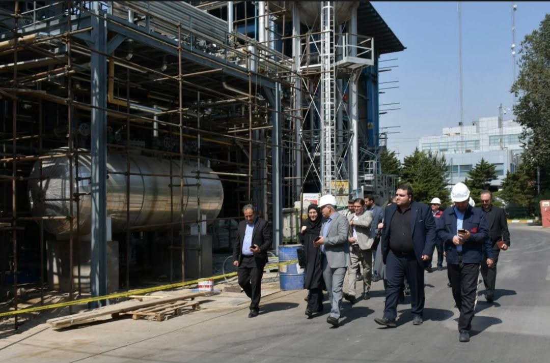 بازدید و نشست مشترک مدیران کانون انجمن‌های صنفی کارفرمایی استان تهران با مدیرعامل شرکت نفت پارس و مسئولان تامین اجتماعی