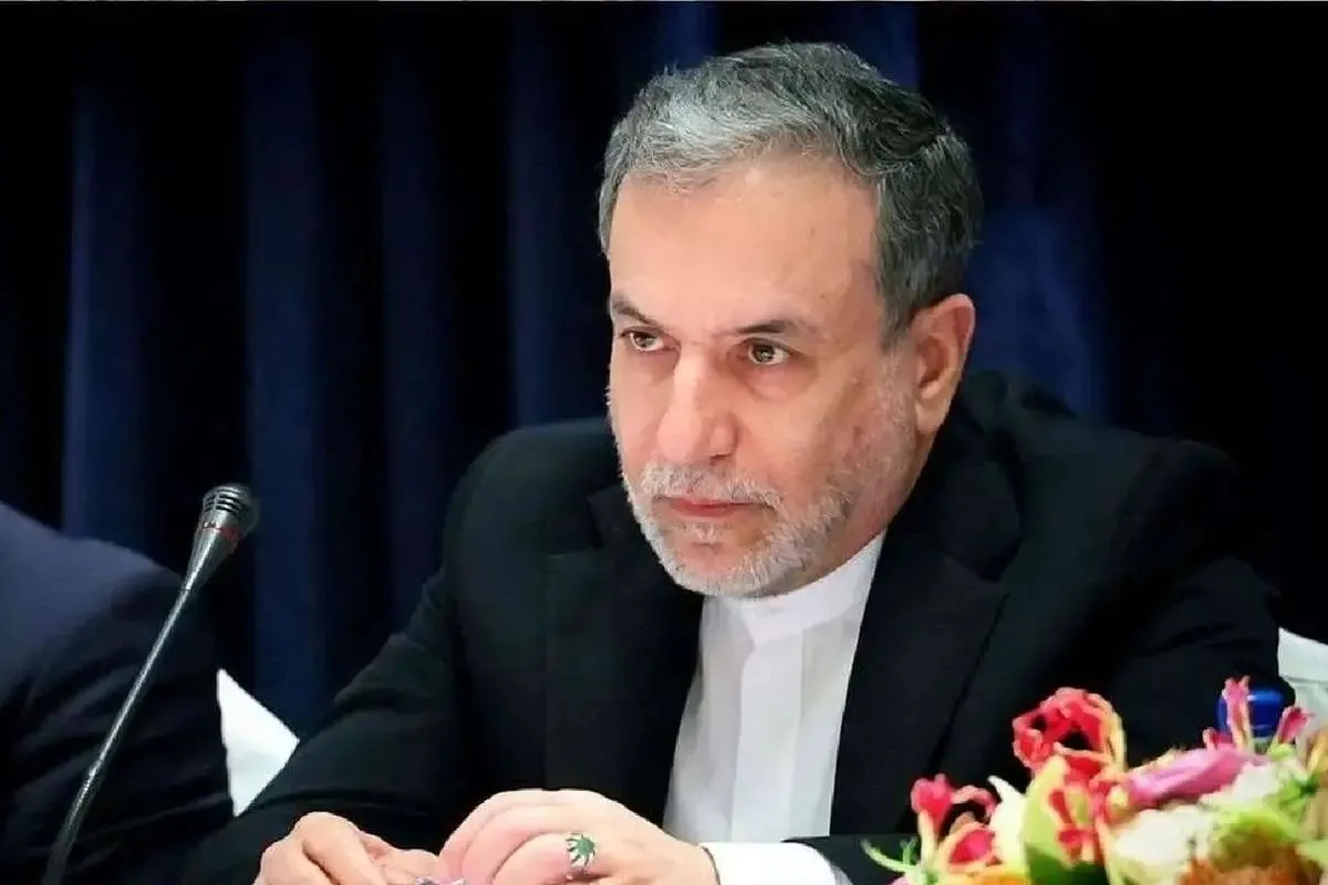 عراقچی در پاسخ به ادعای سنتکام درباره رهبری گفتوگوهای صلح در منطقه توسط واشنگتن: فرماندهی مرکزی آمریکا برای منطقه ما امنیت به ارمغان آورده یا ناامنی؟ پاسخ کاملاً روشن است/ صلح تنها زمانی پایدار خواهد بود که بدون مداخله خارجی باشد
