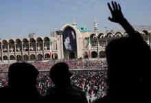 رئیس ستاد وداع: قطعا تشییع پیکر رهبر شهید به‌طور زمینی انجام خواهد شد / مراسم وداع با پیکر رهبر شهید انقلاب تا ساعت ۲۰ روز یکشنبه ۱۴ تیر پیش‌بینی شده؛ ما مکلفیم که رأس ساعت ۲۰ یکشنبه پیکرهای مطهر را به نقطه‌ای منتقل کنیم که برای مراسم تشییع آماده شوند