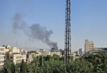 آتش‌سوزی انبار لوله و لوازم ساختمانی در خیابان سعدی / عوامل ۳ ایستگاه آتش‌نشانی به محل حادثه اعزام شدند