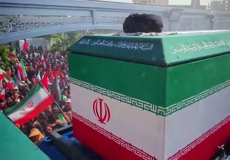 استاندار خراسان رضوی: مراسم تشییع پیکر رهبر شهید از ساعت ۶ صبح روز پنجشنبه در خیابان امام رضا (ع) آغاز خواهد شد / مراسم طواف و تدفین پیکر مطهر رهبر شهید در غروب روز پنجشنبه، همزمان با شب جمعه، برگزار خواهد شد