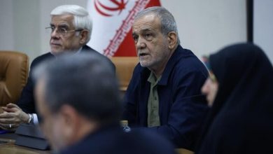 تقدیر پزشکیان از عارف