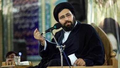 سید علی خمینی: برخی می‌گویند جنگ را ادامه دهید که جمهوری‌خواهان در انتخابات شکست بخورند؛ یعنی ما برای اینکه یک سگ زرد برود و شغال بیاید بجنگیم؟