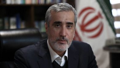 داروخانهها یک سال در انتظار پول بیمه؛ زنگ خطر برای تأمین دارو/ ۴۴ کارخانه دارویی در جنگ آسیب دیدند