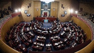 بیانیه خبرگان رهبری در حمایت از مواضع رهبر انقلاب/ هیئت رئیسه خبرگان: زمزمه‌های تسلیم‌طلبی به اسم دفاع از صلح، خیانت نابخشودنی است