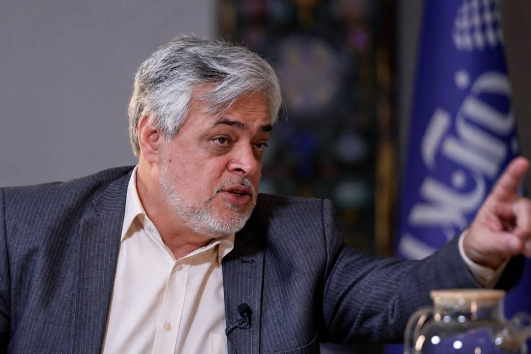 شهید لاریجانی از کدام عضو شورای نگهبان مکدر بود؟/ محمد مهاجری: لاریجانی می‌گفت از اعلام کردن ریز دلایل ردصلاحیت طفره می‌رود