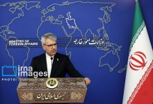 سخنگوی وزارت خارجه در نشست هفتگی با خبرنگاران مطرح کرد: مذاکرات تنگه هرمز با عمان دوجانبه است؛موضوعات ایران و آمریکا بعداً بررسی می‌شود/ دستگاه دیپلماسی مجاز نیست برای خوشایند جریان‌های سیاسی داخل ...