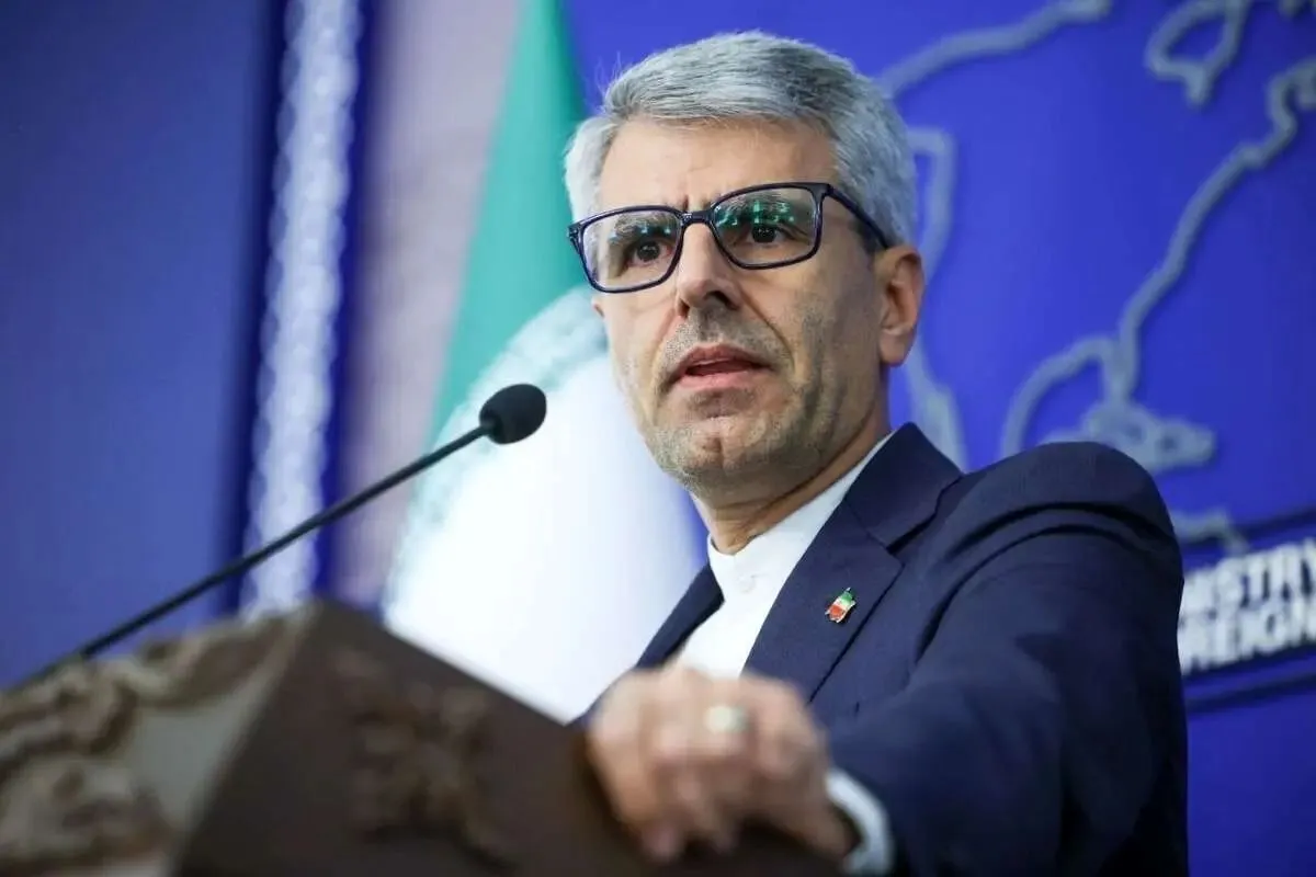 سخنگوی وزارت خارجه: ایران همواره بر اصل حسن همجواری و روابط برادرانه میان ملت‌های اسلامی تأکید ورزیده؛ حتی در تعامل با حکومتی نوپا که بر بخشی جداشده از خاک ایران حکم می‌راند