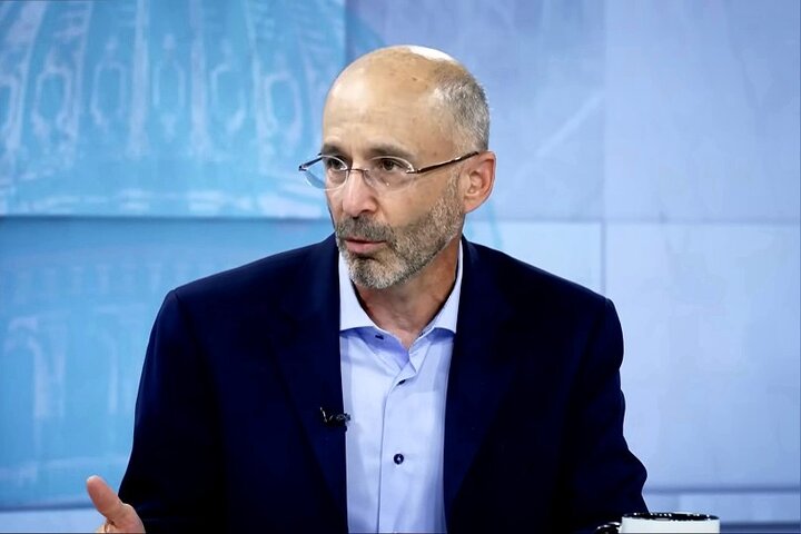 رابرت مالی: ترامپ از مقاومت ایران کلافه است / بایدن باید به برجام برمی‌گشت