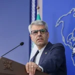 بقایی: تفاهم با عمان به معنای بازگشایی تنگه هرمز نیست