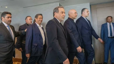 العربیه به نقل از منبع آگاه: تماسهای غیر مستقیم بین ایران و آمریکا از طریق میانجیها؛ این گفتوگوها وارد مرحله نهایی شده/ تهران و مسقط بر سر خطوط کلی توافق مربوط به بازگشایی تنگه هرمز، به تفاهم رسیدهاند