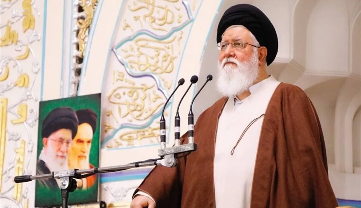 علم الهدی: افرادی که می‌گویند جنگ را تمام کنید، مانند منافقین هستند