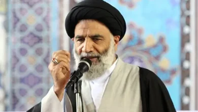 امام‌ جمعه اهواز: با افزایش برد موشک هایمان به ۱۵ هزار کیلومتر می خواهیم عمق آمریکا را هدف قرار دهیم