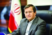 همتی: اظهارات وزیر خزانه‌داری آمریکا با مواضع قبلی وی متناقض است