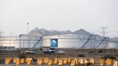 یک منبع نظامی انصارالله: شرکت آرامکو در جنوب عربستان را با پهپاد هدف قرار دادیم