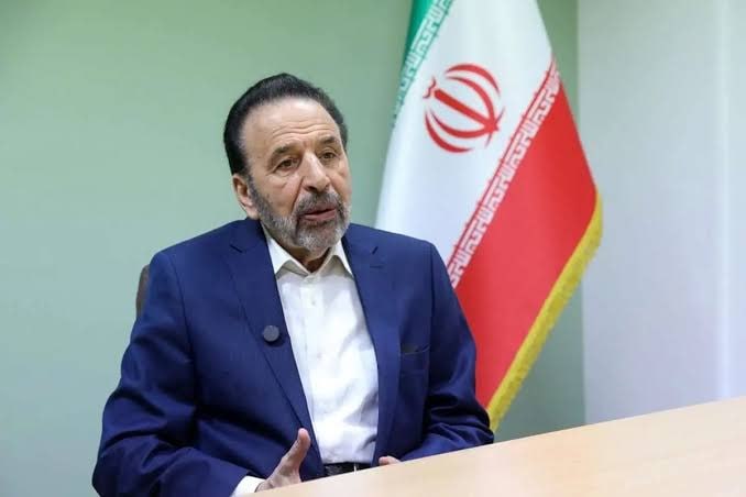 واعظی: جناح مقابل پزشکیان به مذاکره اعتقاد ندارد/ می‌گویند این‌قدر باید بجنگیم که یا خودمان نابود شویم یا طرف مقابل!