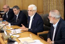 عارف: برخلاف تلاش دشمن برای اختلاف‌افکنی، حج و اربعین در یک راستا و مکمل یکدیگرند