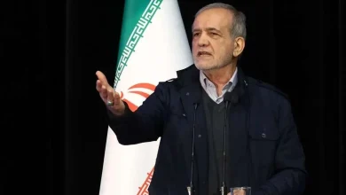 پزشکیان: بهتر است امروز که در قدرت و عزت هستیم جنگ را پایان دهیم/ چه کسی گفته دولت باید بنزین ۱۳۰ هزار تومانی بخرد و ۱۵۰۰ تومان بفروشد؟