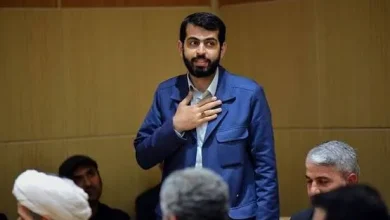 طراح طرح جنجالی مجلس: بر اساس ماده‌ی ۱۵، همه‌ی اشخاص حقیقی و حقوقی ۳ ماه فرصت دارند تا فعالیت‌ها، قراردادها و ارتباطات جاری خود با کشورهای خارجی را با سازوکار جدید تطبیق داده و در سامانه شفاف کنند