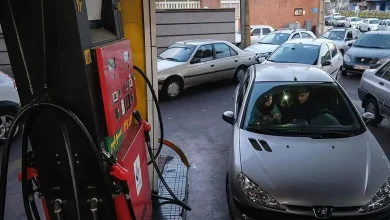 شرکت ملی پخش فرآورده‌های نفتی: میانگین روزانه مصرف بنزین در سال جاری به ۱۳۲ میلیون لیتر رسیده؛ این رقم در مرداد ۱۳۸ میلیون لیتر در روز بوده/ روند مصرف با پایان فصل سفر و در نیمه دوم سال، نزولی خواهد شد