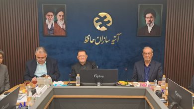 نشست راهبردی بازنشستگان تهران و آتیه‌سازان حافظ؛ بیات: رضایتمندی خط قرمز ماست