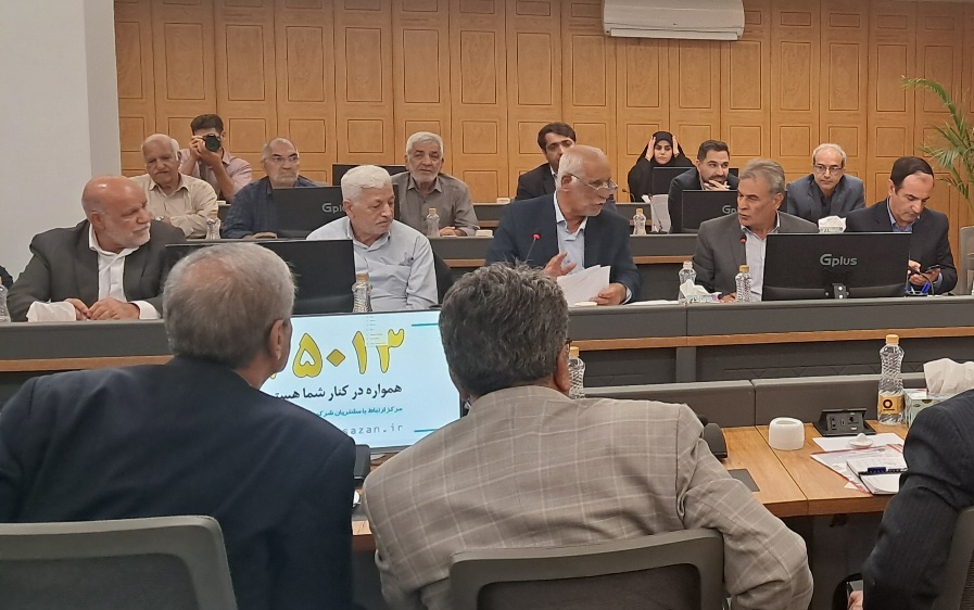 نشست راهبردی بازنشستگان تهران و آتیه‌سازان حافظ؛ بیات: رضایتمندی خط قرمز ماست