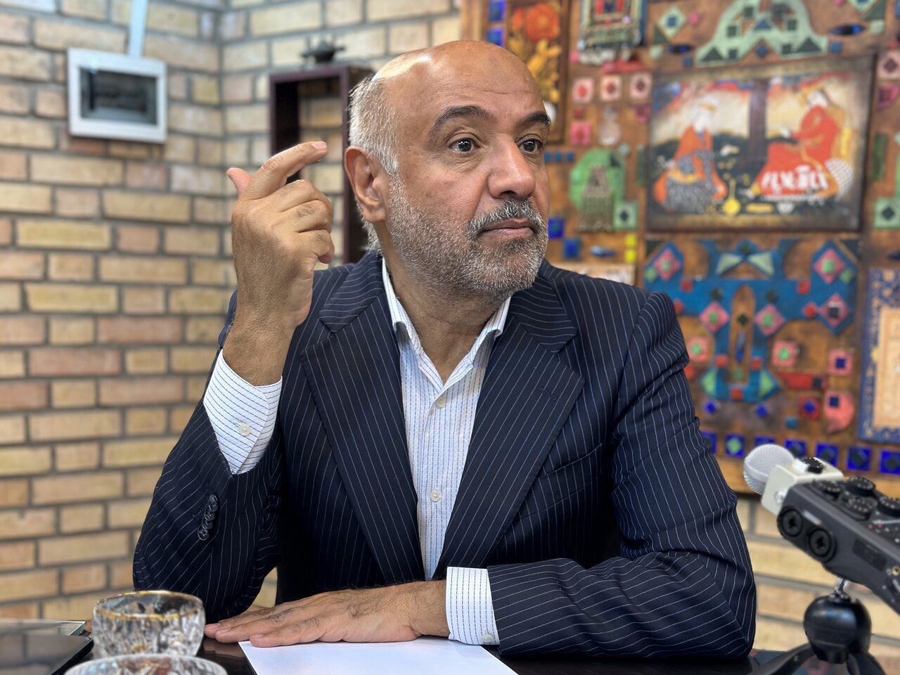 نمایندگان تاثیر جنگ بزرگ در حوزه عملکرد وزیر را لحاظ می‌کنند؟ استیضاح میدری در انتظار تعیین تکلیف / رکورد عجیب ۳ استیضاح ۷ وزیر رفاه در ۱۵ سال + جدول