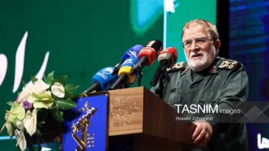 جانشین فرمانده کل سپاه: تحت فشار دشمن نیستیم/ محکم در برابر آمریکا ایستادهایم