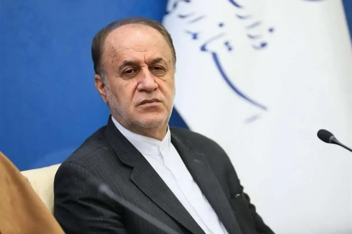 نایب رئیس مجلس: شیطنت‌های آمریکا حداقل ۶۳ روز دیگر ادامه خواهد داشت/ باید آمریکا را محاصره کنیم