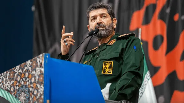 سردار حسنزاده، فرمانده سپاه تهران: ما از مرحله مواجهه دفاعی و پدافندی عبور کردهایم و در آستانه عملیاتهای تهاجمی قرار داریم؛ نقطه عطفی که دشمنان به زودی آثار آن را درک خواهند کرد